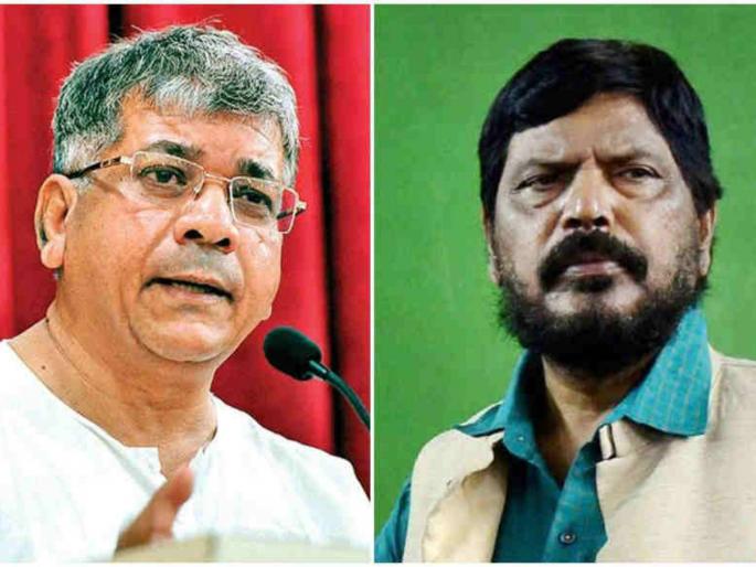 ramdas athawale offers president post of republican party to prakash ambedkar | प्रकाश आंबेडकरांनी रिपब्लिकन पार्टीचं अध्यक्षपद घ्यावं, मी त्या पक्षात...; आठवलेंनी दिली ऑफर ramdas athawale offers president post of republican party to prakash ambedkar | प्रकाश आंबेडकरांनी रिपब्लिकन पार्टीचं अध्यक्षपद घ्यावं, मी त्या पक्षात...; आठवलेंनी दिली ऑफर