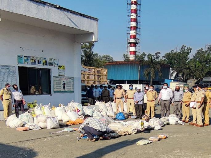 Thane police destroyed drugs worth Rs 10 crore | ठाणे पोलिसांनी नष्ट केले दहा कोटींचे अमली पदार्थ; ५० लाखांच्या अफिमचा समावेश Thane police destroyed drugs worth Rs 10 crore | ठाणे पोलिसांनी नष्ट केले दहा कोटींचे अमली पदार्थ; ५० लाखांच्या अफिमचा समावेश