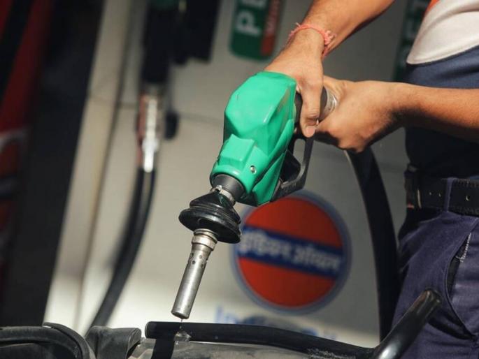 there is no hope of getting relief from the inflation of oil and gas saudi is also-with russia in oil game | आता पेट्रोल, डिझेल रडवणार! तेल कंपन्या भाव वाढवणार; जाणून घ्या किती दरवाढ होणार? there is no hope of getting relief from the inflation of oil and gas saudi is also-with russia in oil game | आता पेट्रोल, डिझेल रडवणार! तेल कंपन्या भाव वाढवणार; जाणून घ्या किती दरवाढ होणार?