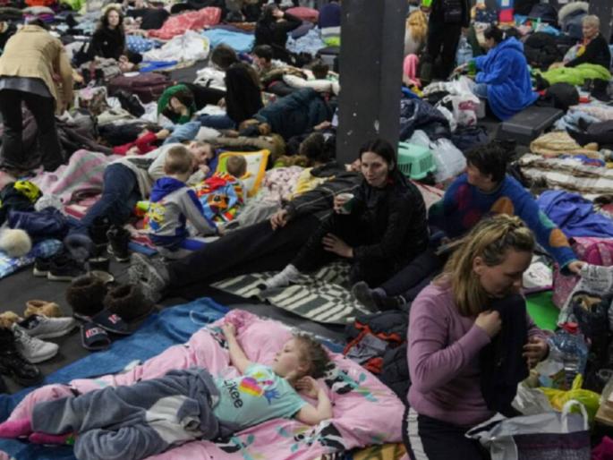 russia ukraine war news indian advised to leave kyiv urgently today | Russia Ukraine War: मोठी बातमी! 'कोणत्याही परिस्थितीत आजच कीव शहर सोडा', युक्रेनमधील भारतीय नागरिकांना सूचना; नवी अ‍ॅडवायझरी जारी...