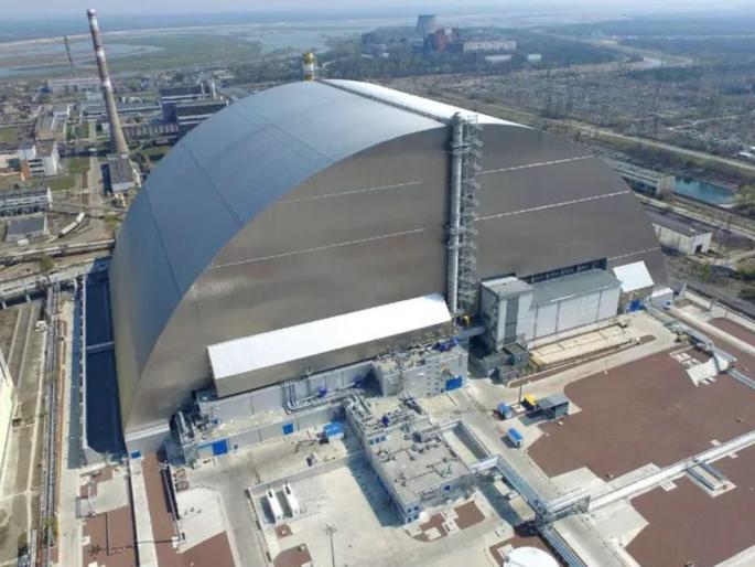 What is Nuclear Dirty Bomb That Russia Claims Ukraine Is Making In Chernobyl | 'डर्टी' बॉम्ब नेमका आहे तरी काय? जो तयार केल्याचा आरोप रशियानं युक्रेनवर केला!, जाणून घ्या सोप्या शब्दात...