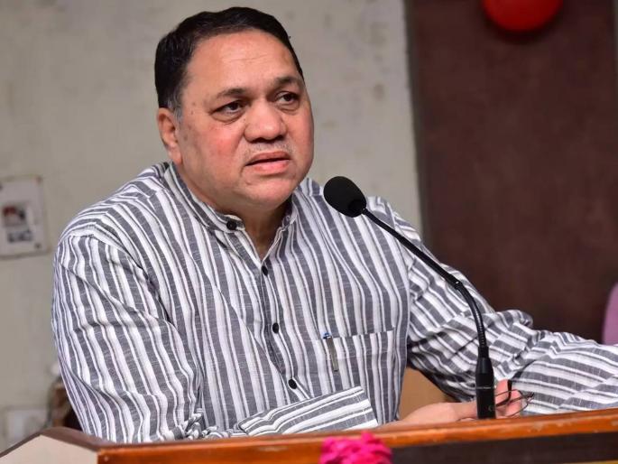 home minister dilip walse patil reacts on bjp leader devendra fadnavis allegations | सरकारकडून विरोधकांना संपवण्याचा प्रयत्न; फडणवीसांच्या गंभीर आरोपांवर गृहमंत्री म्हणतात... home minister dilip walse patil reacts on bjp leader devendra fadnavis allegations | सरकारकडून विरोधकांना संपवण्याचा प्रयत्न; फडणवीसांच्या गंभीर आरोपांवर गृहमंत्री म्हणतात...