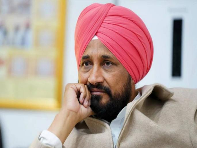 Punjab Assembly Election Result cm Charanjit Singh trailing in Chamkaur Sahib | Punjab Assembly Election Result: चरणजित सिंग यांना चरणजित सिंग यांचा धक्का; पंजाबमध्ये आपचा काँग्रेसला दणका Punjab Assembly Election Result cm Charanjit Singh trailing in Chamkaur Sahib | Punjab Assembly Election Result: चरणजित सिंग यांना चरणजित सिंग यांचा धक्का; पंजाबमध्ये आपचा काँग्रेसला दणका