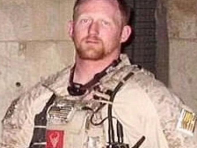 killer of osama bin laden called vladimir putin crazy gave terrible warning russia ukraine war | लादेनला ठार मारणाऱ्या सील कमांडोने पुतीनला म्हटलं 'वेडा'; दिला भयानक इशारा killer of osama bin laden called vladimir putin crazy gave terrible warning russia ukraine war | लादेनला ठार मारणाऱ्या सील कमांडोने पुतीनला म्हटलं 'वेडा'; दिला भयानक इशारा