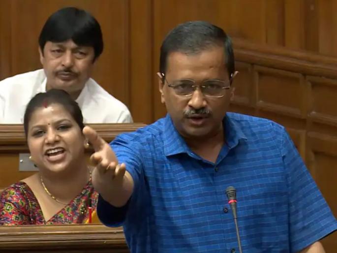 arvind kejriwal said on the kashmir files put the film on youtube the film will be free | "काश्मीर फाइल्स टॅक्स फ्री कशाला? Youtubeवर टाका, फ्री होईल"; केजरीवालांच्या टोल्यानं एकच हशा पिकला! arvind kejriwal said on the kashmir files put the film on youtube the film will be free | "काश्मीर फाइल्स टॅक्स फ्री कशाला? Youtubeवर टाका, फ्री होईल"; केजरीवालांच्या टोल्यानं एकच हशा पिकला!