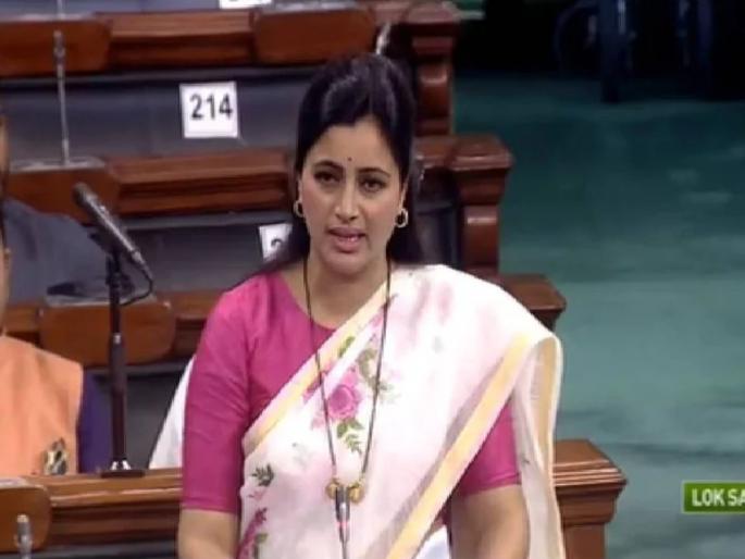 mp Navneet Rana accuses officials of presenting pen drive in Lok Sabha | आता दिल्लीतही 'पेनड्राइव्ह बॉम्ब'ची दहशत, खासदार नवनीत राणांनी थेट लोकसभेत सादर केले पुरावे! mp Navneet Rana accuses officials of presenting pen drive in Lok Sabha | आता दिल्लीतही 'पेनड्राइव्ह बॉम्ब'ची दहशत, खासदार नवनीत राणांनी थेट लोकसभेत सादर केले पुरावे!