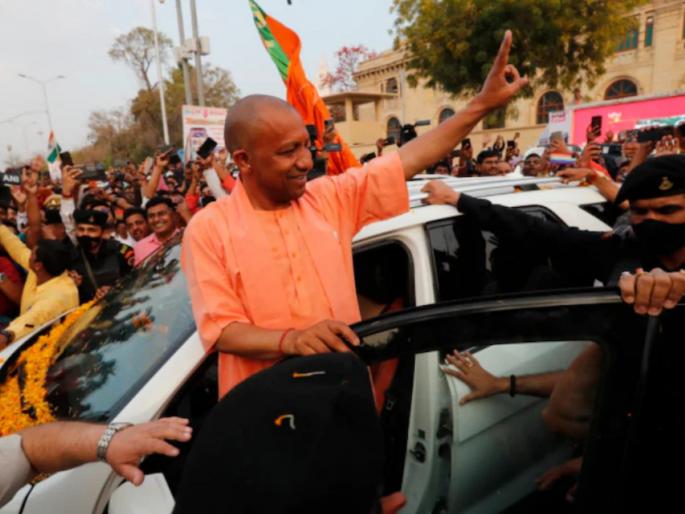 uttar pradesh yogi government 100 day challenge goal minister | योगींनी आपल्या मंत्र्यांना दिलं १०० दिवसांचं चॅलेंज! कामाचं थेट टार्गेट देऊन टाकलं  uttar pradesh yogi government 100 day challenge goal minister | योगींनी आपल्या मंत्र्यांना दिलं १०० दिवसांचं चॅलेंज! कामाचं थेट टार्गेट देऊन टाकलं
