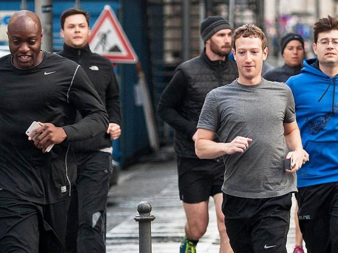 Mark Zuckerberg security costs 30 million dollers | मार्क झुकरबर्गच्या सुरक्षेची किंमत तब्बल ३ कोटी डॉलर्स!, आतापर्यंतच्या खर्चाची ही यादी पाहा... Mark Zuckerberg security costs 30 million dollers | मार्क झुकरबर्गच्या सुरक्षेची किंमत तब्बल ३ कोटी डॉलर्स!, आतापर्यंतच्या खर्चाची ही यादी पाहा...