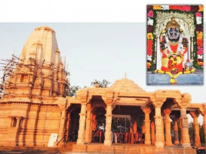 Five hundred year tradition of Hanuman Jayanti celebrations at Hanuman Takli | हनुमान टाकळीतील हनुमान जयंती उत्सवाला पाचशे वर्षांची परंपरा; रामदास स्वामींच्या हस्ते प्रतिष्ठापना