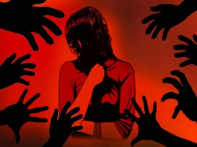 in jharkhand five accused arrested in connection with gangrape of two woman | तरुणीवर सहा जणांकडून बलात्कार; मैत्रिणीला बोलावण्याची अट ठेवली; तिच्यावरही केला अत्याचार in jharkhand five accused arrested in connection with gangrape of two woman | तरुणीवर सहा जणांकडून बलात्कार; मैत्रिणीला बोलावण्याची अट ठेवली; तिच्यावरही केला अत्याचार