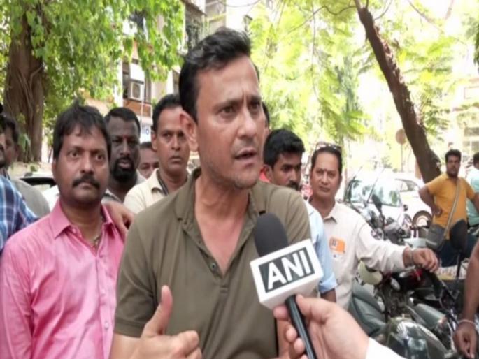 If Raj Thackeray is arrested Mansainik will On the streets the government should be ready warns mns leader Sandeep Deshpande | राज ठाकरेंना अटक झाली तर मनसैनिक रस्त्यावर उतरेल, सरकारनं तयार राहावं: संदीप देशपांडे If Raj Thackeray is arrested Mansainik will On the streets the government should be ready warns mns leader Sandeep Deshpande | राज ठाकरेंना अटक झाली तर मनसैनिक रस्त्यावर उतरेल, सरकारनं तयार राहावं: संदीप देशपांडे