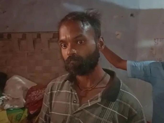 man alive after cremation in gwalior indarpur relatives funeral living person | काल अंत्यसंस्कार झाले, आज 'तो' जिवंत परतला; घटनेची पंचक्रोशीत चर्चा, सारेच चक्रावले man alive after cremation in gwalior indarpur relatives funeral living person | काल अंत्यसंस्कार झाले, आज 'तो' जिवंत परतला; घटनेची पंचक्रोशीत चर्चा, सारेच चक्रावले