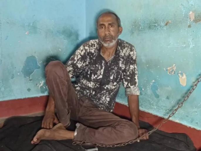 uttar pradesh eve teaser arrested from kaushambi 113 women complain | तब्बल ११३ महिलांची तक्रार, ३६ जिल्ह्यांतील पोलीस मागावर; 'तो' आरोपी अखेर सापडलाच uttar pradesh eve teaser arrested from kaushambi 113 women complain | तब्बल ११३ महिलांची तक्रार, ३६ जिल्ह्यांतील पोलीस मागावर; 'तो' आरोपी अखेर सापडलाच