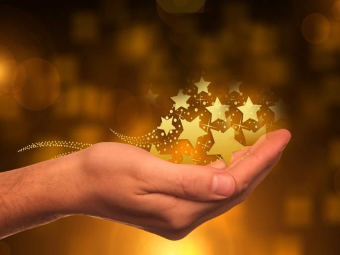 Keep up the good content until the end; your luck will support you always! | आपले काम शेवटपर्यंत प्रामाणिकपणे करत राहा, काय सांगावं कधी भाग्य उघडेल ते! Keep up the good content until the end; your luck will support you always! | आपले काम शेवटपर्यंत प्रामाणिकपणे करत राहा, काय सांगावं कधी भाग्य उघडेल ते!