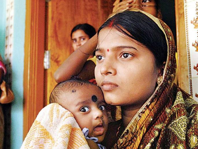 How could a mother do such a horrible thing The reason behind this is heartbreaking | एखादी आई इतकी भयंकर कसे काय वागू शकते? यामागची कारणं मन हेलावून टाकणारी... How could a mother do such a horrible thing The reason behind this is heartbreaking | एखादी आई इतकी भयंकर कसे काय वागू शकते? यामागची कारणं मन हेलावून टाकणारी...