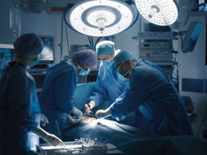 affordable cancer treatment parliament committee held meeting on second day | मोठी बातमी! कॅन्सरवरील उपचार स्वस्त होण्याची आशा, संसदीय समितीची सलग दुसऱ्या दिवशी खलबतं affordable cancer treatment parliament committee held meeting on second day | मोठी बातमी! कॅन्सरवरील उपचार स्वस्त होण्याची आशा, संसदीय समितीची सलग दुसऱ्या दिवशी खलबतं