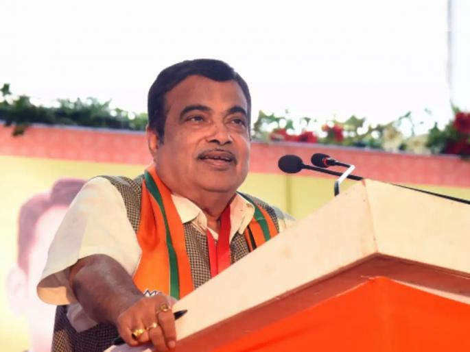 nitin gadkari speech in nagpur about honoring ceremony of chandrashekhar bawankule | जो प्रदेशाध्यक्ष होतो, तो पुढे काय काय होतो, फडणवीस केंद्रात गेल्यावर...; गडकरींची धमाल बॅटिंग nitin gadkari speech in nagpur about honoring ceremony of chandrashekhar bawankule | जो प्रदेशाध्यक्ष होतो, तो पुढे काय काय होतो, फडणवीस केंद्रात गेल्यावर...; गडकरींची धमाल बॅटिंग