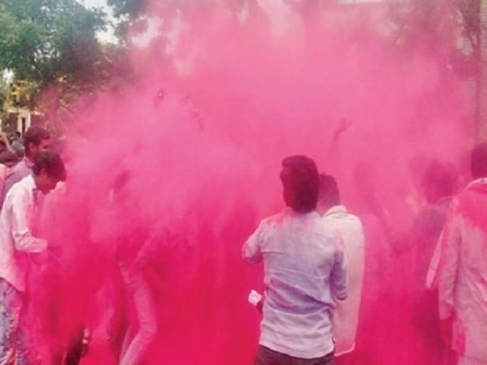 gram panchayat election result BJP vs Shinde in Nandurbar BJP leads | नंदुरबारमध्ये शिंदे विरुद्ध भाजप लढत; भाजपाची आघाडी, ९ ग्रामपंचायतींवर कमळ फुलले! gram panchayat election result BJP vs Shinde in Nandurbar BJP leads | नंदुरबारमध्ये शिंदे विरुद्ध भाजप लढत; भाजपाची आघाडी, ९ ग्रामपंचायतींवर कमळ फुलले!