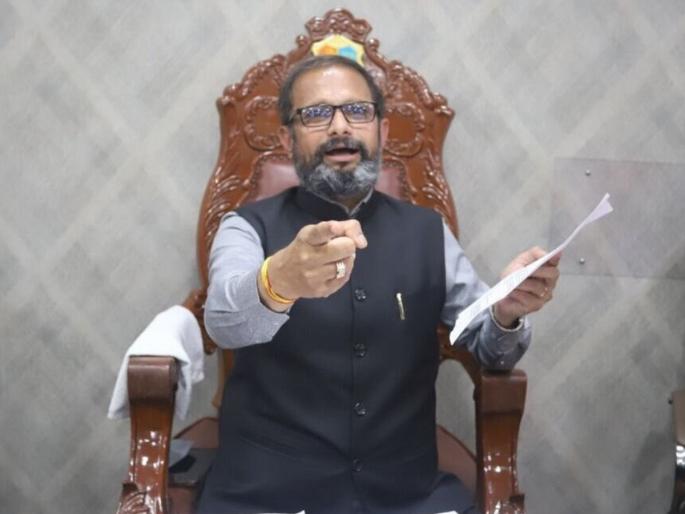 In their Dussehra gatherings there will be more taunts than Hindutva thinking Shinde group spokesperson Naresh Mhaske | त्यांच्या दसरा मेळाव्यात हिंदुत्ववादी विचार सोडून टोमणेच अधिक असणार; शिंदे गटाचे प्रवक्ते नरेश म्हस्के यांचा टोला In their Dussehra gatherings there will be more taunts than Hindutva thinking Shinde group spokesperson Naresh Mhaske | त्यांच्या दसरा मेळाव्यात हिंदुत्ववादी विचार सोडून टोमणेच अधिक असणार; शिंदे गटाचे प्रवक्ते नरेश म्हस्के यांचा टोला