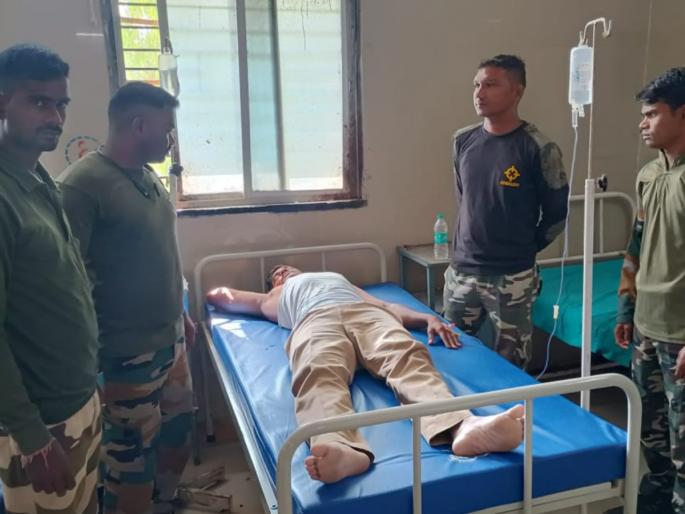 Sand mafia attack on forest staff three injured Incidents at the Gnanaganga Sanctuary | वन कर्मचाऱ्यांवर रेती माफियांचा हल्ला, तीन जण जखमी; ज्ञानगंगा अभयारण्यातील घटना Sand mafia attack on forest staff three injured Incidents at the Gnanaganga Sanctuary | वन कर्मचाऱ्यांवर रेती माफियांचा हल्ला, तीन जण जखमी; ज्ञानगंगा अभयारण्यातील घटना