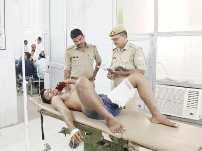 father shot elder son to see love bonding with step brother in mahoba uttar pradesh | सावत्र भावांमधील प्रेम पाहून वडिलांना आला राग, थेट थोरल्या मुलावर गोळीबारच केला! father shot elder son to see love bonding with step brother in mahoba uttar pradesh | सावत्र भावांमधील प्रेम पाहून वडिलांना आला राग, थेट थोरल्या मुलावर गोळीबारच केला!