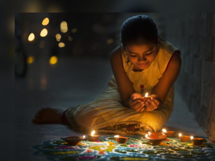 Diwali 2022: Why is Diwali celebrated for 'these' five days? What exactly has our culture teaching us from it? Read on! | Diwali 2022: दिवाळीचे 'हे' पाच दिवस सलग साजरे का केले जातात? त्यातून नेमका कोणता बोध आपल्या संस्कृतीने केला आहे? वाचा! Diwali 2022: Why is Diwali celebrated for 'these' five days? What exactly has our culture teaching us from it? Read on! | Diwali 2022: दिवाळीचे 'हे' पाच दिवस सलग साजरे का केले जातात? त्यातून नेमका कोणता बोध आपल्या संस्कृतीने केला आहे? वाचा!