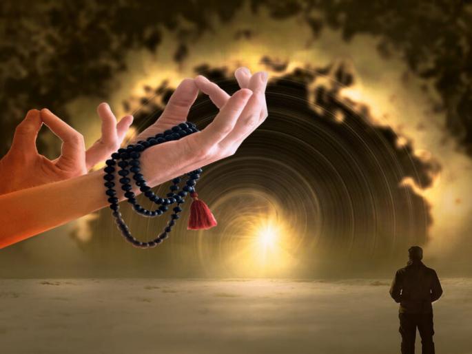 No one has ever been able to leave the universe and do spirituality So how to combine both? Find out! | प्रपंच सोडून परमार्थ करणे आजवर कोणालाच जमले नाही; मग दोन्हीची सांगड कशी घालायची?जाणून घ्या! No one has ever been able to leave the universe and do spirituality So how to combine both? Find out! | प्रपंच सोडून परमार्थ करणे आजवर कोणालाच जमले नाही; मग दोन्हीची सांगड कशी घालायची?जाणून घ्या!