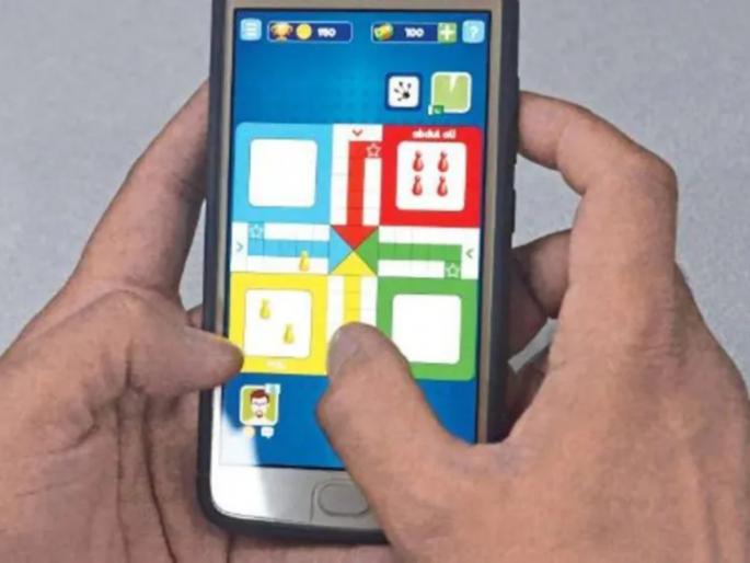 jaipur news two sisters ran away from home after being stop playing ludo game reached hyderabad | लुडो खेळण्यापासून रोखल्यानं दोन बहिणींनी घर सोडलं; हैदराबाद गाठलं, मुंबईत करायची होती नोकरी! jaipur news two sisters ran away from home after being stop playing ludo game reached hyderabad | लुडो खेळण्यापासून रोखल्यानं दोन बहिणींनी घर सोडलं; हैदराबाद गाठलं, मुंबईत करायची होती नोकरी!