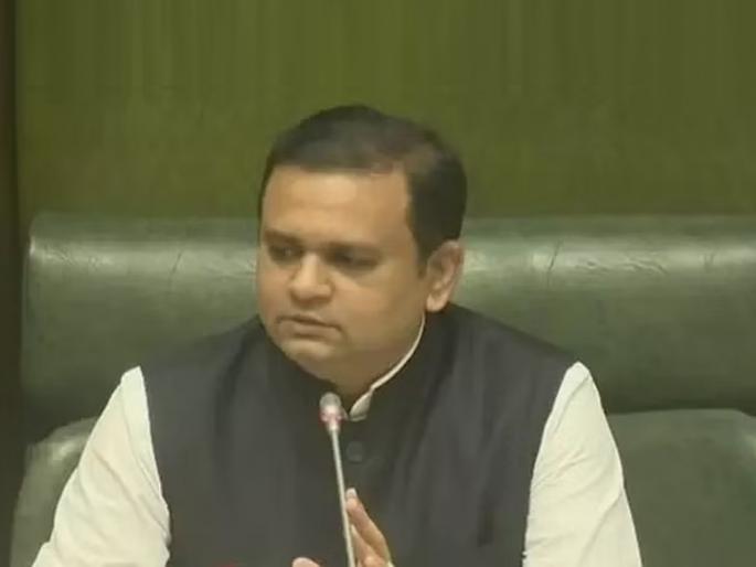 Disqualification of MLAs will be decided in the Assembly itself those who speak outside have no meaning says Rahul Narvekar | आमदारांच्या अपात्रतेचा निर्णय विधानसभेतच होणार, बाहेर बोलणाऱ्यांना अर्थ नाही: राहुल नार्वेकर Disqualification of MLAs will be decided in the Assembly itself those who speak outside have no meaning says Rahul Narvekar | आमदारांच्या अपात्रतेचा निर्णय विधानसभेतच होणार, बाहेर बोलणाऱ्यांना अर्थ नाही: राहुल नार्वेकर