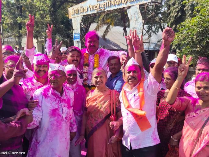 The results of nine seats were announced, the committee won six seats and the team won three seats | नऊ जागांचे निकाल जाहीर, समितीला सहा तर संघाला तीन जागांवर विजय The results of nine seats were announced, the committee won six seats and the team won three seats | नऊ जागांचे निकाल जाहीर, समितीला सहा तर संघाला तीन जागांवर विजय