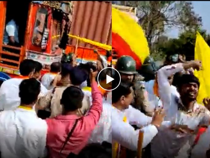 Stone pelting on Maharashtra truck on Karnataka border 6 trucks smashed | Karnataka Border Dispute: सीमावाद चिघळला! कर्नाटक सीमेवर महाराष्ट्राच्या ट्रकवर दगडफेक; ६ ट्रक फोडले, जोरदार घोषणाबाजी Stone pelting on Maharashtra truck on Karnataka border 6 trucks smashed | Karnataka Border Dispute: सीमावाद चिघळला! कर्नाटक सीमेवर महाराष्ट्राच्या ट्रकवर दगडफेक; ६ ट्रक फोडले, जोरदार घोषणाबाजी