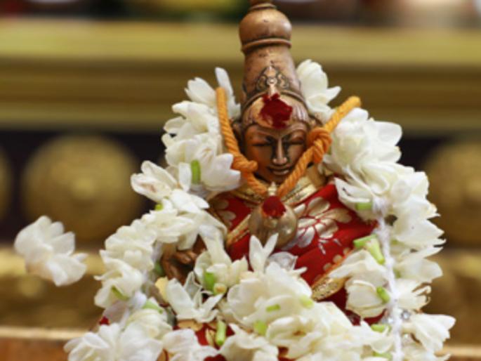 Shakambhari Navratri 2022: Friday, Ashtami and start Shakambhari Navratri with Goddess Kunkumarchan! | Shakambhari Navratri 2022: शुक्रवार, अष्टमी आणि शाकंभरी नवरात्रीची सुरुवात करा देवीच्या कुंकुमार्चनाने! Shakambhari Navratri 2022: Friday, Ashtami and start Shakambhari Navratri with Goddess Kunkumarchan! | Shakambhari Navratri 2022: शुक्रवार, अष्टमी आणि शाकंभरी नवरात्रीची सुरुवात करा देवीच्या कुंकुमार्चनाने!