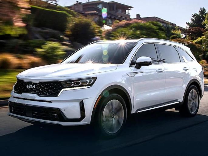 kia sorento 7 seater suv to be showcased at auto expo 2023 complete features detail | Kia Sorento: विसरुन जाल Seltos! आता येतेय Kia ची 7-सीटर जबरदस्त SUV कार, जाणून घ्या... kia sorento 7 seater suv to be showcased at auto expo 2023 complete features detail | Kia Sorento: विसरुन जाल Seltos! आता येतेय Kia ची 7-सीटर जबरदस्त SUV कार, जाणून घ्या...