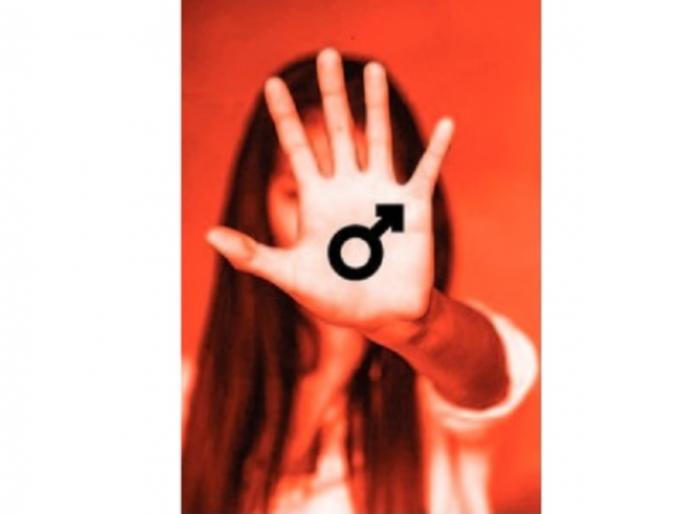 The game of medals in the field and the game of sexual harassment outside | मैदानात मेडलचा खेळ अन् बाहेर लैंगिक छळाचा 'गेम'! The game of medals in the field and the game of sexual harassment outside | मैदानात मेडलचा खेळ अन् बाहेर लैंगिक छळाचा 'गेम'!