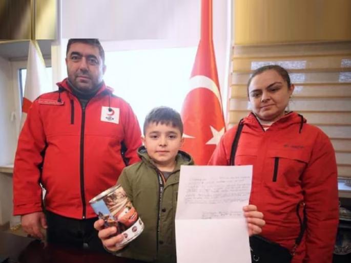 9 year old november 2022 earthquake survivor donates piggy bank money to turkey earthquake relief fund | "मी चॉकलेट न खाल्ल्यानं फरक पडत नाही, पण..."; चिमुकल्यानं तुर्की भूकंपग्रस्तांसाठी फोडला गुल्लक 9 year old november 2022 earthquake survivor donates piggy bank money to turkey earthquake relief fund | "मी चॉकलेट न खाल्ल्यानं फरक पडत नाही, पण..."; चिमुकल्यानं तुर्की भूकंपग्रस्तांसाठी फोडला गुल्लक