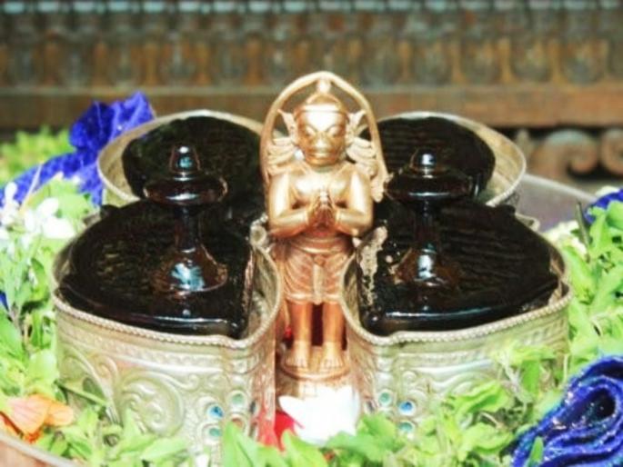 Dasnavami 2023: Everyone fear about death, Know Samarth Ramdas Swami's Commentary to Get Rid of It! | Dasnavami 2023: मृत्यूची भीती प्रत्येकालाच वाटते, ती दूर व्हावी म्हणून समर्थ रामदास स्वामी यांनी केलेलं विवेचन जाणून घ्या! Dasnavami 2023: Everyone fear about death, Know Samarth Ramdas Swami's Commentary to Get Rid of It! | Dasnavami 2023: मृत्यूची भीती प्रत्येकालाच वाटते, ती दूर व्हावी म्हणून समर्थ रामदास स्वामी यांनी केलेलं विवेचन जाणून घ्या!