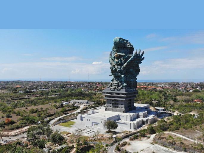 Vijaya Ekadashi 2023: On Vijaya Ekadashi Let's Know Tallest Vishnu Idol Located Abroad! | Vijaya Ekadashi 2023: विजया एकादशीनिमित्त जाणून घेऊया परदेशात स्थित असलेली सर्वात उंच विष्णू मूर्ती! Vijaya Ekadashi 2023: On Vijaya Ekadashi Let's Know Tallest Vishnu Idol Located Abroad! | Vijaya Ekadashi 2023: विजया एकादशीनिमित्त जाणून घेऊया परदेशात स्थित असलेली सर्वात उंच विष्णू मूर्ती!