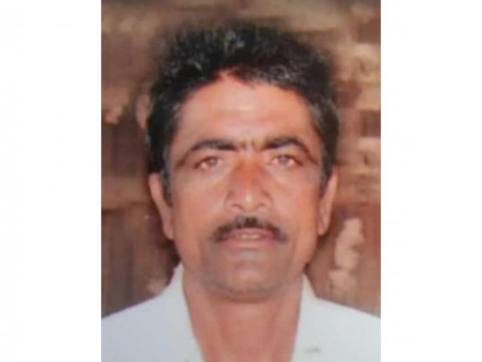 A farmer in Bhaler committed suicide due to indebtedness | कर्जबाजारीपणामुळे भालेर येथील शेतकऱ्याची आत्महत्या A farmer in Bhaler committed suicide due to indebtedness | कर्जबाजारीपणामुळे भालेर येथील शेतकऱ्याची आत्महत्या