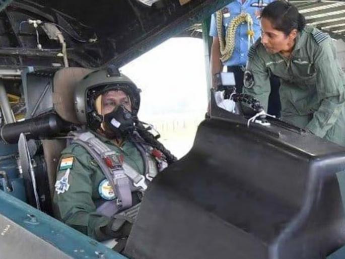 President Dropaudi Murmu To Fly In Sukhoi Fighter Aircraft From Tezpur Air Force Station | सुखोई लढाऊ विमानातून उड्डाण; राष्ट्रपती म्हणाल्या, छान वाटले... President Dropaudi Murmu To Fly In Sukhoi Fighter Aircraft From Tezpur Air Force Station | सुखोई लढाऊ विमानातून उड्डाण; राष्ट्रपती म्हणाल्या, छान वाटले...