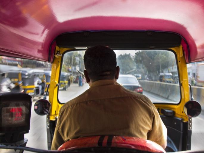 Turkey ticket money rickshaw money looted Share trader complaint police | टर्कीच्या तिकिटाचे पैसे, रिक्षात हातचलाखीने लंपास! शेअर ट्रेडरची पोलिसांत धाव Turkey ticket money rickshaw money looted Share trader complaint police | टर्कीच्या तिकिटाचे पैसे, रिक्षात हातचलाखीने लंपास! शेअर ट्रेडरची पोलिसांत धाव