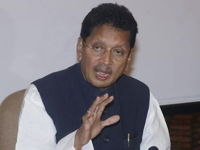 Care will be taken to ensure that children's brains are not stressed Education Minister | लहानग्यांच्या मेंदूवर ताण येणार नाही याची काळजी घेणार : शिक्षणमंत्री Care will be taken to ensure that children's brains are not stressed Education Minister | लहानग्यांच्या मेंदूवर ताण येणार नाही याची काळजी घेणार : शिक्षणमंत्री