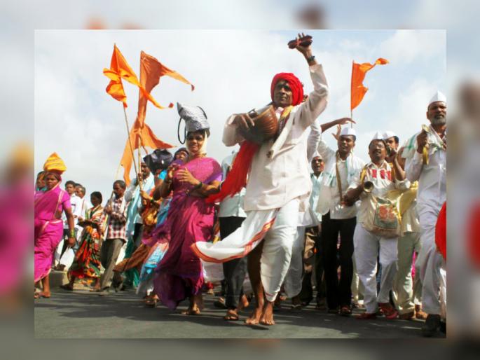 Ashadhi Ekadashi 2023: What exactly would be the reason behind the urge to visit Wari every year? Find out... | Ashadhi Ekadashi 2023: दरवर्षी वारीला जाण्याची ओढ निर्माण होण्यामागे नेमके काय असेल कारण? जाणून घ्या... Ashadhi Ekadashi 2023: What exactly would be the reason behind the urge to visit Wari every year? Find out... | Ashadhi Ekadashi 2023: दरवर्षी वारीला जाण्याची ओढ निर्माण होण्यामागे नेमके काय असेल कारण? जाणून घ्या...