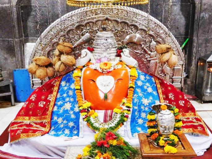 On the occasion of Vinayak Chaturthi, listen to the melodious aarti of Ganapati Bappa sung in Konkanpatty! | विनायक चतुर्थीनिमित्त जरूर ऐका कोकणपट्ट्यात म्हटली जाणारी गणपती बाप्पाची 'ही' सुरेल आरती! On the occasion of Vinayak Chaturthi, listen to the melodious aarti of Ganapati Bappa sung in Konkanpatty! | विनायक चतुर्थीनिमित्त जरूर ऐका कोकणपट्ट्यात म्हटली जाणारी गणपती बाप्पाची 'ही' सुरेल आरती!