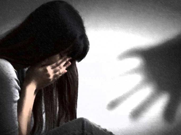 Get PF fulfill my demand Offense against company manager | पीएफ मिळवून देतो, ‘ती’ मागणी पूर्ण कर! कंपनी व्यवस्थापकाविरोधात गुन्हा Get PF fulfill my demand Offense against company manager | पीएफ मिळवून देतो, ‘ती’ मागणी पूर्ण कर! कंपनी व्यवस्थापकाविरोधात गुन्हा