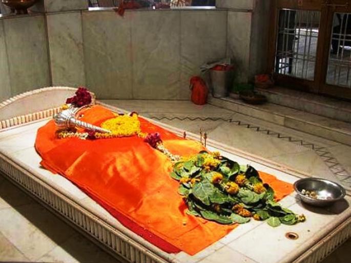 Hanuman Jayanti 2024: On the occasion of Hanuman Janmotsav, know the three places of residence of Chiranjeevi Hanumanta! | Hanuman Jayanti 2024: हनुमान जन्मोत्सवानिमित्त जाणून घ्या चिरंजीवी हनुमंताच्या वास्तव्याची तीन ठिकाणं! Hanuman Jayanti 2024: On the occasion of Hanuman Janmotsav, know the three places of residence of Chiranjeevi Hanumanta! | Hanuman Jayanti 2024: हनुमान जन्मोत्सवानिमित्त जाणून घ्या चिरंजीवी हनुमंताच्या वास्तव्याची तीन ठिकाणं!