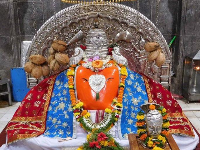 Vinayak Chaturthi 2024: As you say Hanuman Chalisa on Saturday to get rid of trouble, say Ganesh Chalisa on Vinayaki! | Vinayak Chaturthi 2024: संकटमुक्तीसाठी हनुमान चालीसा म्हणता, तशी विनायकीनिमित्त गणेश चालीसा म्हणा! Vinayak Chaturthi 2024: As you say Hanuman Chalisa on Saturday to get rid of trouble, say Ganesh Chalisa on Vinayaki! | Vinayak Chaturthi 2024: संकटमुक्तीसाठी हनुमान चालीसा म्हणता, तशी विनायकीनिमित्त गणेश चालीसा म्हणा!