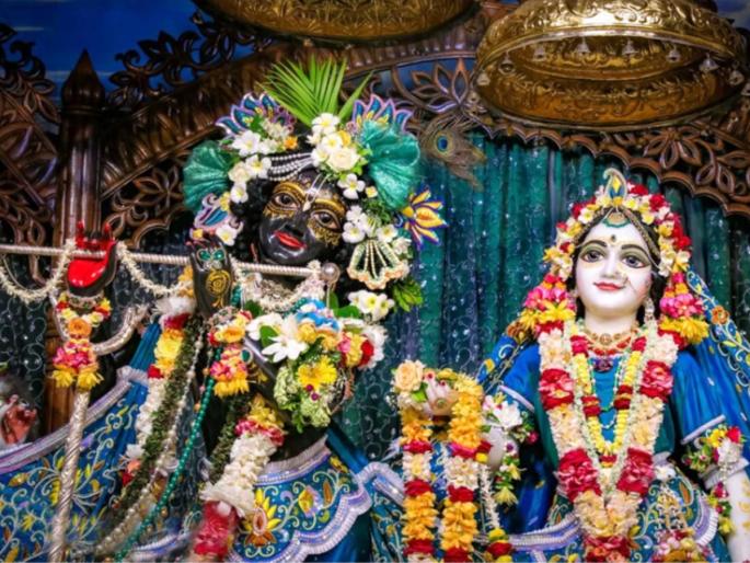 Radha Jayanti 2024: 'Bin Radha Krishna Aadha' Radha's birth anniversary today; Is this character fictional or real? Read on! | Radha Jayanti 2024: 'बिन राधा कृष्ण आधा' आज राधाजींची जयंती; हे पात्र काल्पनिक की वास्तव? वाचा! Radha Jayanti 2024: 'Bin Radha Krishna Aadha' Radha's birth anniversary today; Is this character fictional or real? Read on! | Radha Jayanti 2024: 'बिन राधा कृष्ण आधा' आज राधाजींची जयंती; हे पात्र काल्पनिक की वास्तव? वाचा!