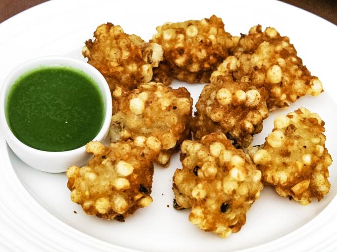 Nirjala Ekadashi 2025: Nirjala Ekadashi Special Savory, Crispy Sago Bhaji Recipe! | Nirjala Ekadashi 2025:निर्जला एकादशीचा उपवास, करा साबुदाण्याची खमंग- कुरकुरीत भजी!