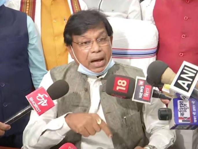 Bihar Education Minister Mewa Lal Choudhary resigns | नितीश कुमार सरकारला झटका; ७२ तासांत मंत्र्याचा राजीनामा Bihar Education Minister Mewa Lal Choudhary resigns | नितीश कुमार सरकारला झटका; ७२ तासांत मंत्र्याचा राजीनामा