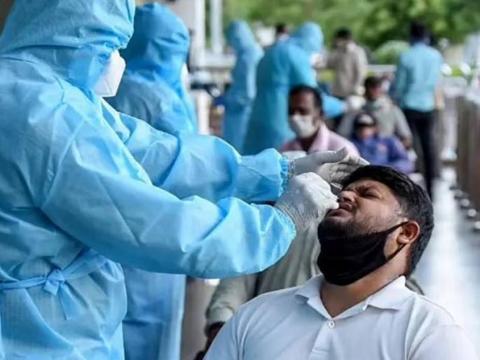 Kerala needs to be ready for third wave of corona many waves can be seen in Kerala experts said | Coronavirus Update: केरळमधून तिसऱ्या लाटेची सुरुवात झालीय का? तज्ज्ञांनी वाढत्या रुग्णसंख्येवर व्यक्त केली चिंता Kerala needs to be ready for third wave of corona many waves can be seen in Kerala experts said | Coronavirus Update: केरळमधून तिसऱ्या लाटेची सुरुवात झालीय का? तज्ज्ञांनी वाढत्या रुग्णसंख्येवर व्यक्त केली चिंता